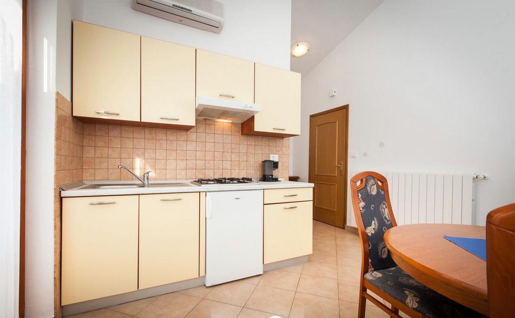 Apartments Hrvatin Rovinj Exterior photo